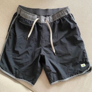 Men’s Vuori Shorts (Black)
